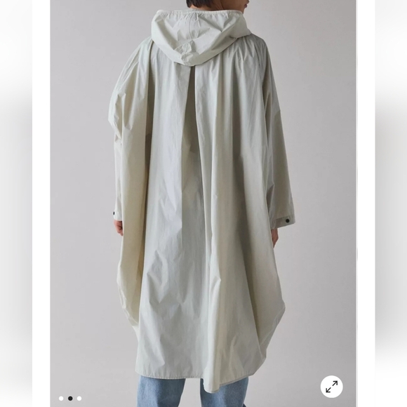 K-Way Le Vrai 4.0 Rennes Rain Jacket, Small & Large, Beige, Retail $210 USD - Picture 2 of 5